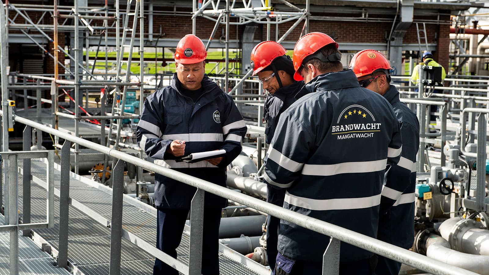 Petrochemie Wordt Veiliger Door Risk Safety, Uw Partner!